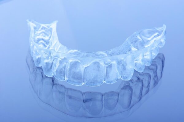 Scrâșnitul dinților în somn: semne care pot indica bruxismul
