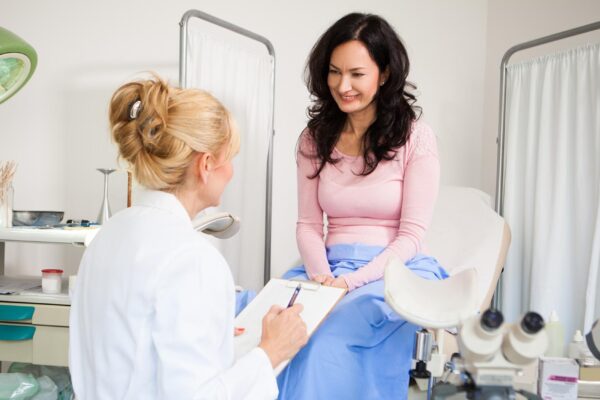 Durere la contact sexual: cauze care merită evaluate fără rușine