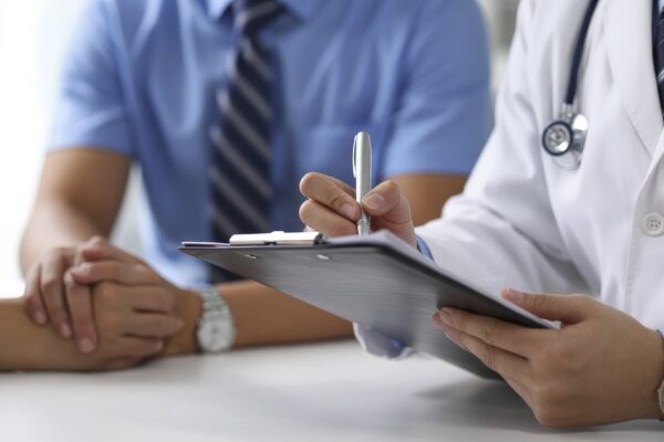 Cancerul colorectal: cum se stabilește planul după diagnostic