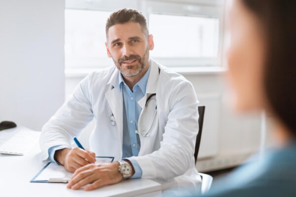 Vaccinarea HPV: ce întrebări poți adresa medicului