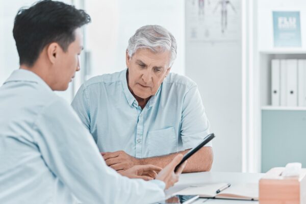 Hepatita B: ce arată principalii markeri din analize