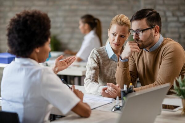 Efecte sexuale ale antidepresivelor: cum le discuți la consultație